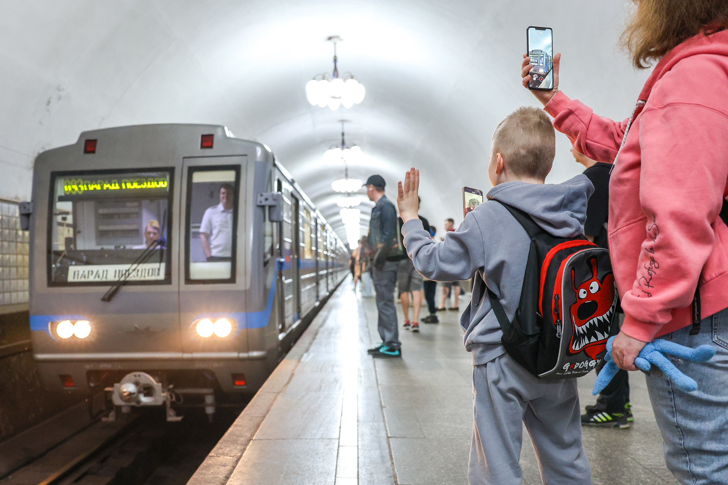 Парад поездов к 91-летию Московского метрополитена