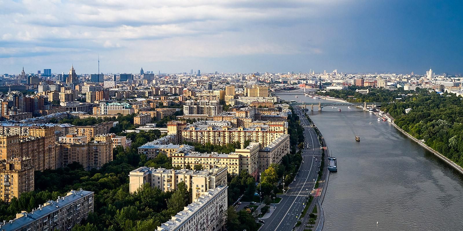 Собянин сообщил об отражении атаки уже 23 БПЛА на подлете к Москве