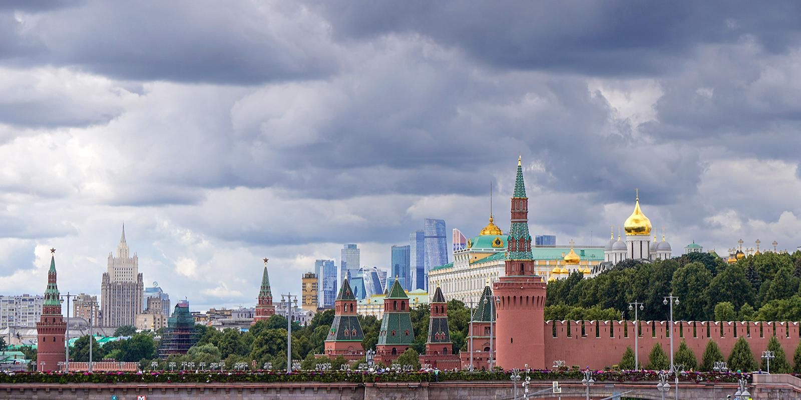 Гроза и сильный ветер ожидаются в Москве