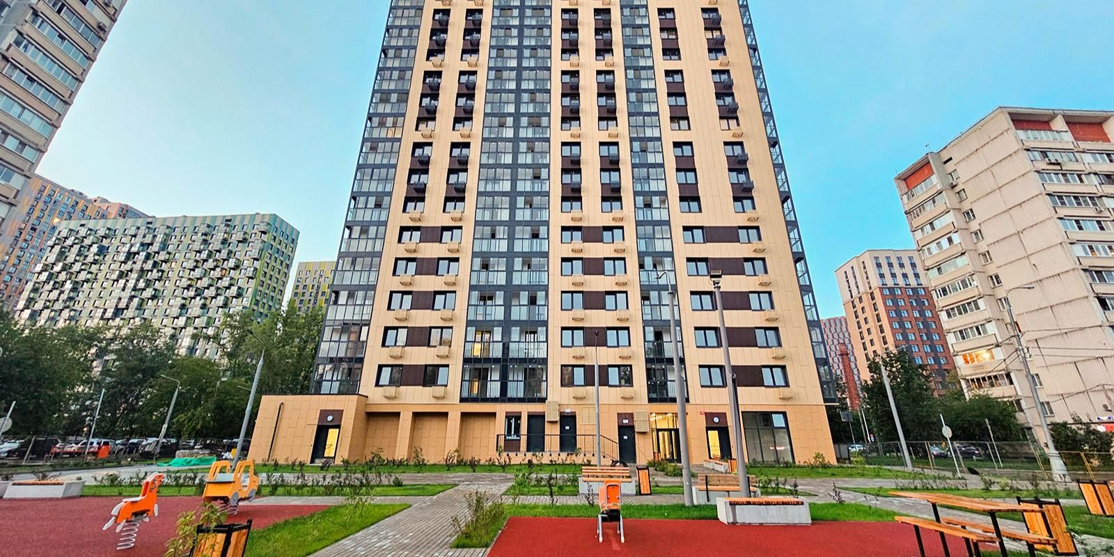 Более 20 парковочных мест выставили на аукционы на Заречной улице