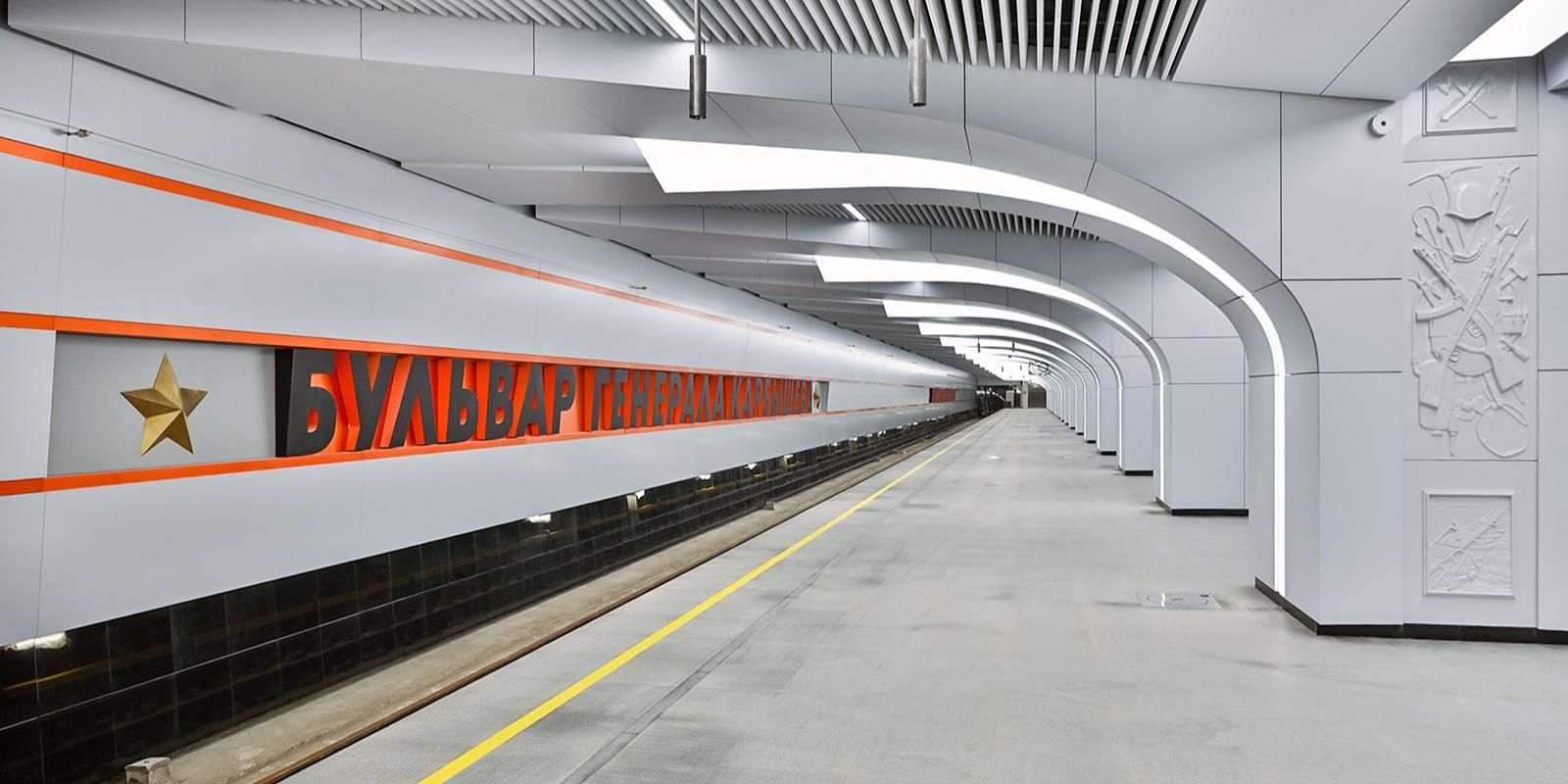 Архитектурная отделка новых станций Рублево-Архангельской линии метро ведется на площади почти 50 тыс. кв. м