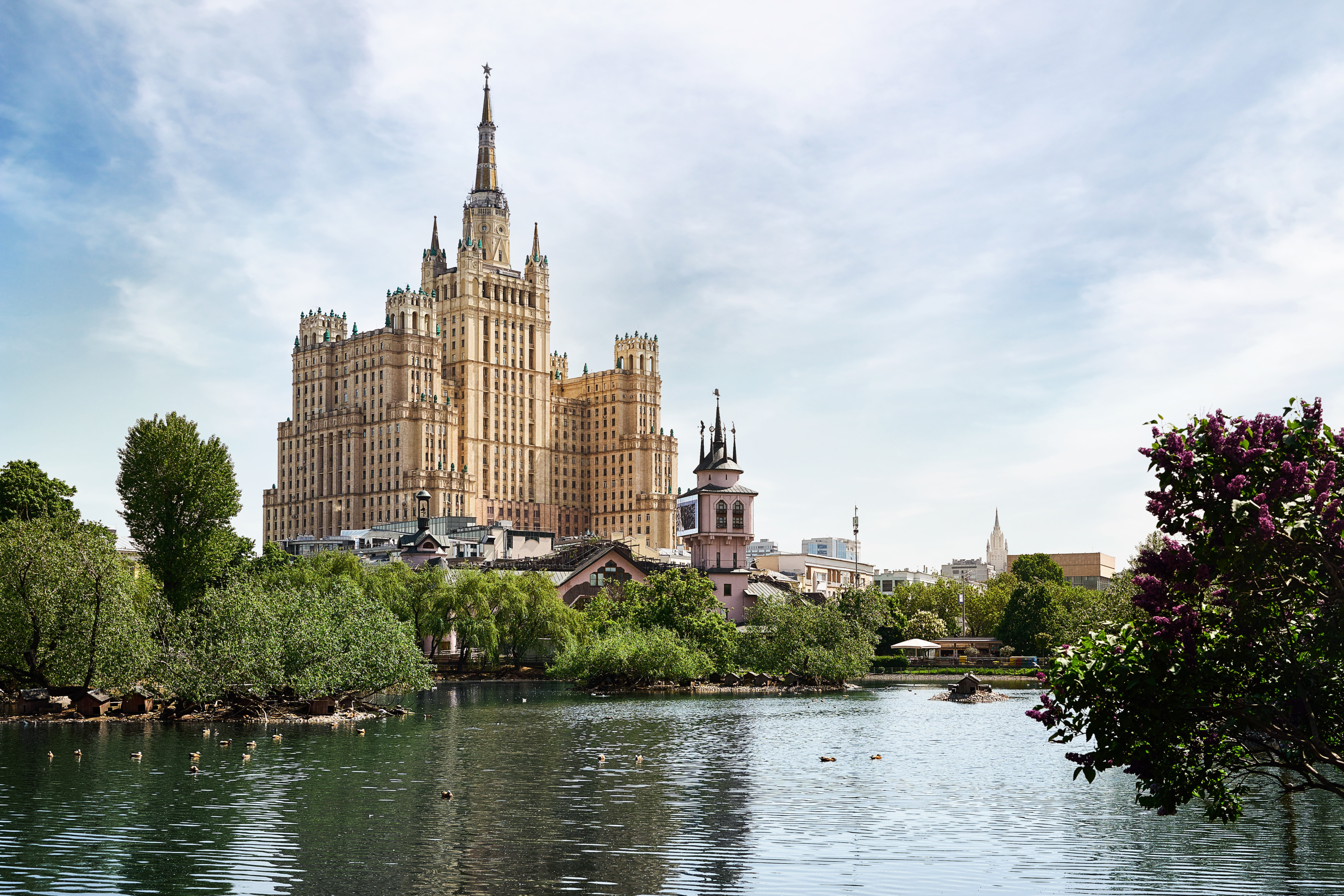 Сергунина: Жители столицы выбрали победителей конкурса «Москва. Традиции. Люди»
