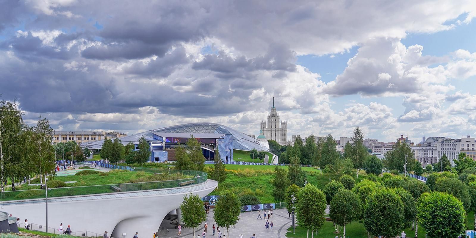 Усиление ветра и дожди ожидаются в Москве