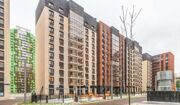 Жители трех старых домов начали переселяться в ЖК по программе реновации на улице Лобачевского