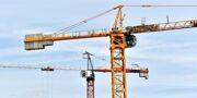 Более 15 самостроев демонтировали в районе Западное Дегунино