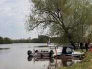 Водолазы Московской городской поисково-спасательной службы обследовали дно береговой линии пляжа «Серебряный бор 2»