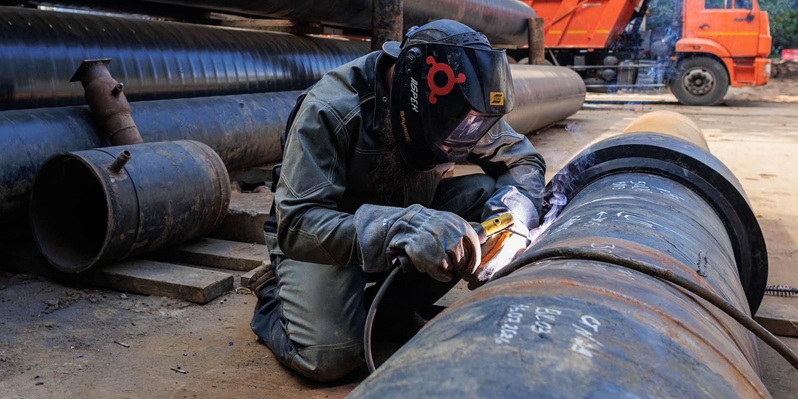 Новый газопровод на западе Москвы готов на 50%