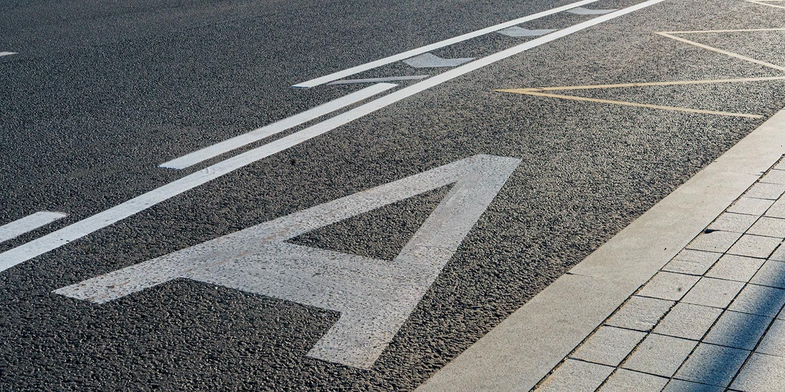 Новые участки выделенных полос ускорили движение транспорта в Москве в два-четыре раза
