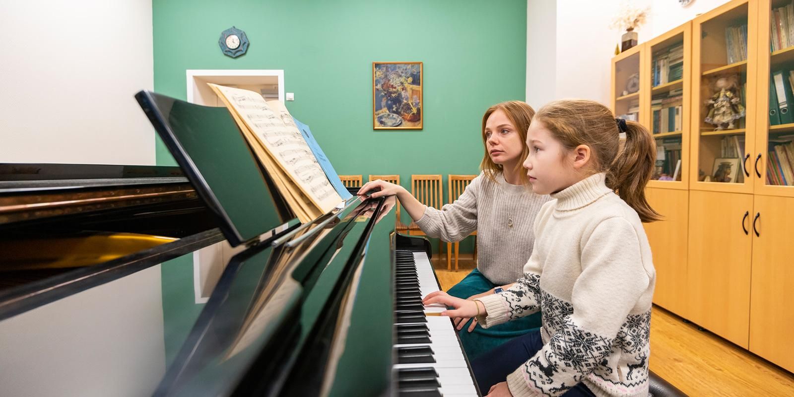 Собянин поздравил москвичей с Днем работника дополнительного образования