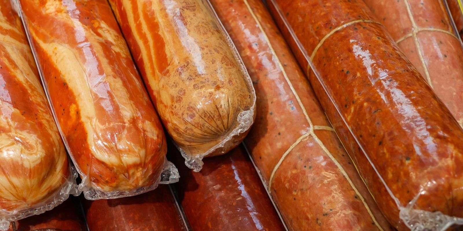 Участница московской ярмарки каждые две недели отправляет продукты бойцам СВО