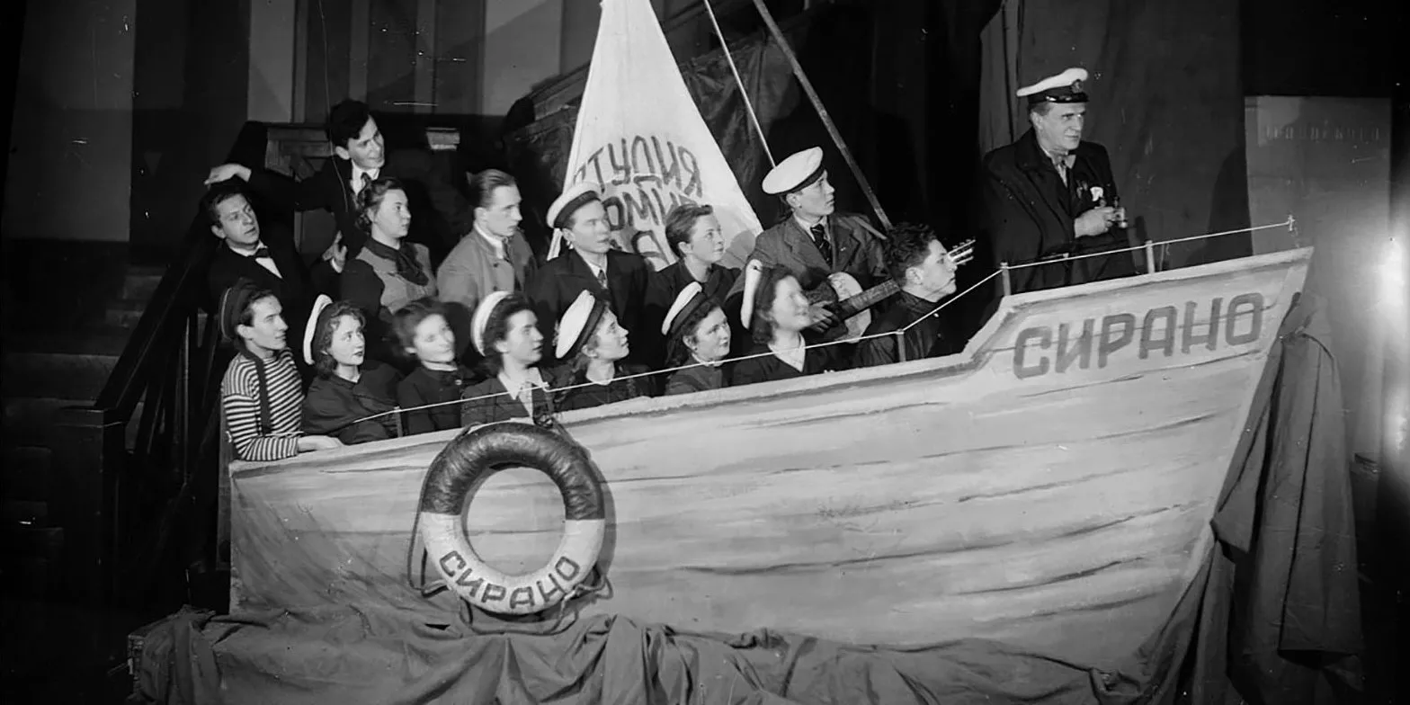 День в истории: 27 октября 1927 года в Москве открылся Театр рабочей молодежи, в настоящее время являющийся театром «Ленком»